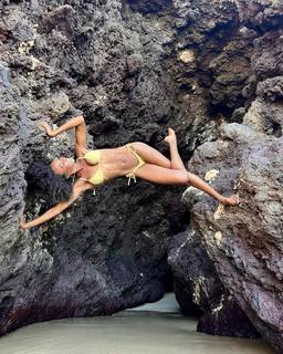 Danielle Acoff feet photo 14