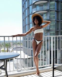 Danielle Acoff feet photo 12