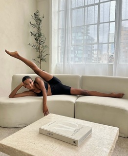 Danielle Acoff feet photo 14
