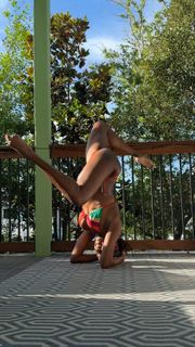 Danielle Acoff feet photo 9