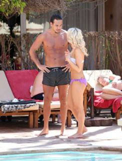 Danielle Armstrong feet photo 2