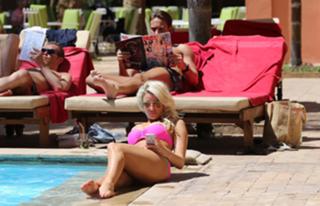 Danielle Armstrong feet photo 11