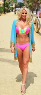 Danielle Armstrong feet photo 10