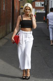 Danielle Armstrong feet photo 16