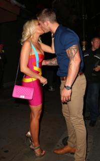 Danielle Armstrong feet photo 2