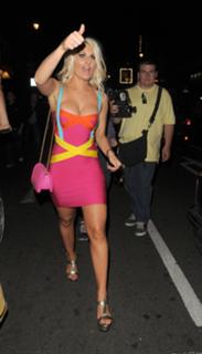 Danielle Armstrong feet photo 5