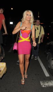 Danielle Armstrong feet photo 4