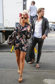 Danielle Armstrong feet photo 11