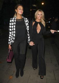 Danielle Armstrong feet photo 5