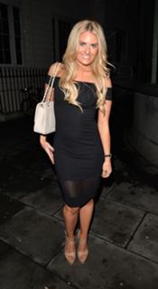 Danielle Armstrong feet photo 10
