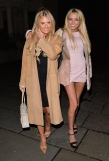 Danielle Armstrong feet photo 6