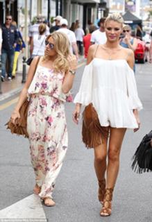 Danielle Armstrong feet photo 15