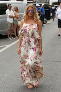 Danielle Armstrong feet photo 13