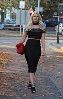 Danielle Armstrong feet photo 16