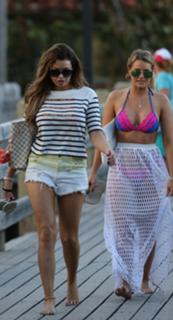 Danielle Armstrong feet photo 5