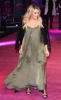 Danielle Armstrong feet photo 3
