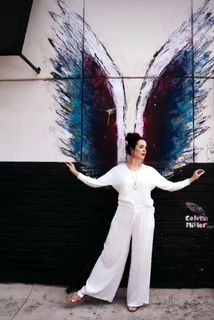 Danielle Bisutti feet photo 8