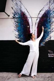 Danielle Bisutti feet photo 4