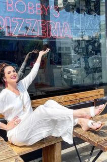 Danielle Bisutti feet photo 2