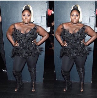 Danielle Brooks feet photo 11
