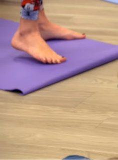 Danielle Busby feet photo 6