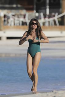 Danielle Bux feet photo 19