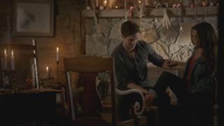 Danielle Campbell feet photo thumbnail