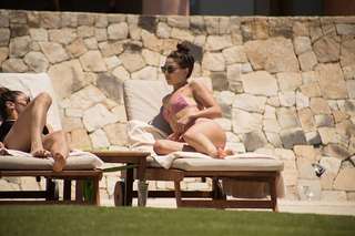 Danielle Campbell feet photo thumbnail
