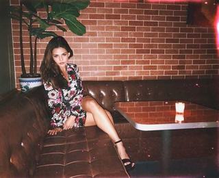 Danielle Campbell feet photo thumbnail