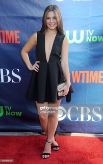 Danielle Campbell feet photo thumbnail