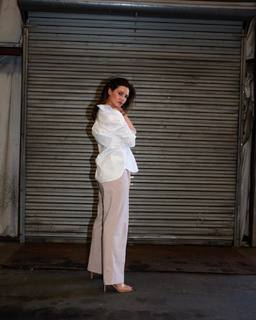 Danielle Campbell feet photo thumbnail