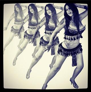 Danielle Colby feet photo thumbnail