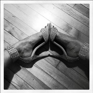 Danielle Colby feet photo thumbnail