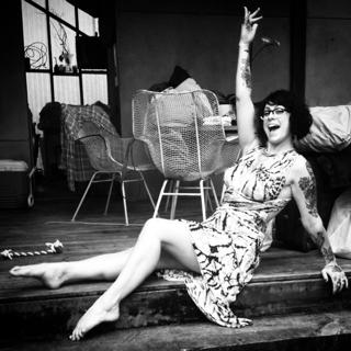 Danielle Colby feet photo thumbnail