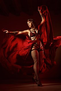 Danielle Colby feet photo thumbnail