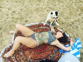 Danielle Colby feet photo thumbnail