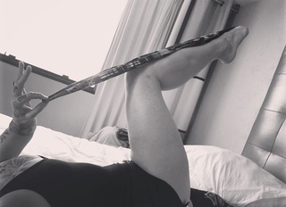 Danielle Colby feet photo thumbnail