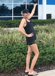 Danielle Collins feet photo 19