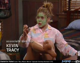 Danielle Fishel feet photo thumbnail