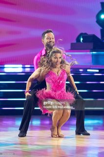 Danielle Fishel feet photo thumbnail