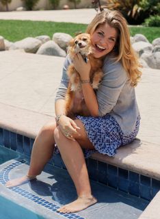 Danielle Fishel feet photo 10