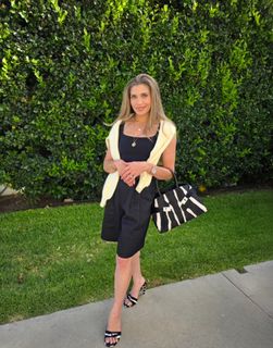 Danielle Fishel feet photo 1