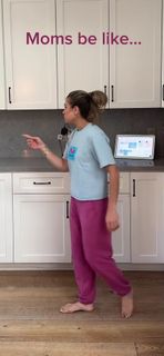 Danielle Fishel feet photo 19