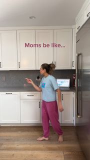 Danielle Fishel feet photo 12