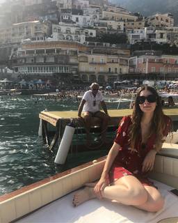 Danielle Haim feet photo 2