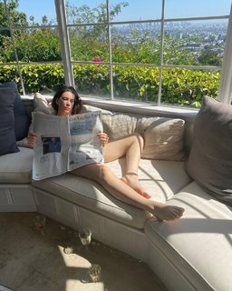 Danielle Haim feet photo 13
