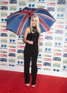 Danielle Harold feet photo thumbnail