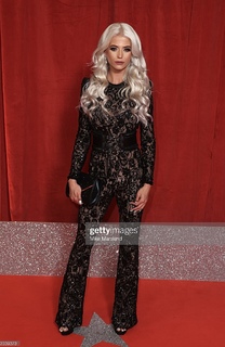 Danielle Harold feet photo thumbnail