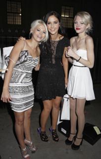 Danielle Harold feet photo thumbnail