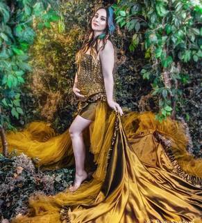 Danielle Harris feet photo thumbnail